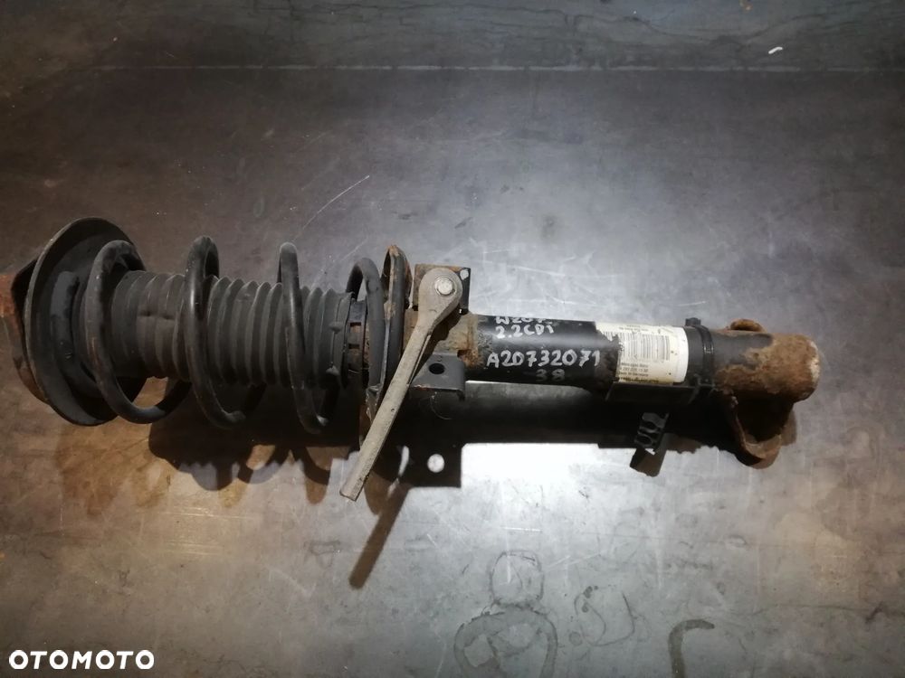 AMORTYZATOR + SPRĘŻYNA LEWY PRAWY PRZÓD MERCEDES W207 C207 A207