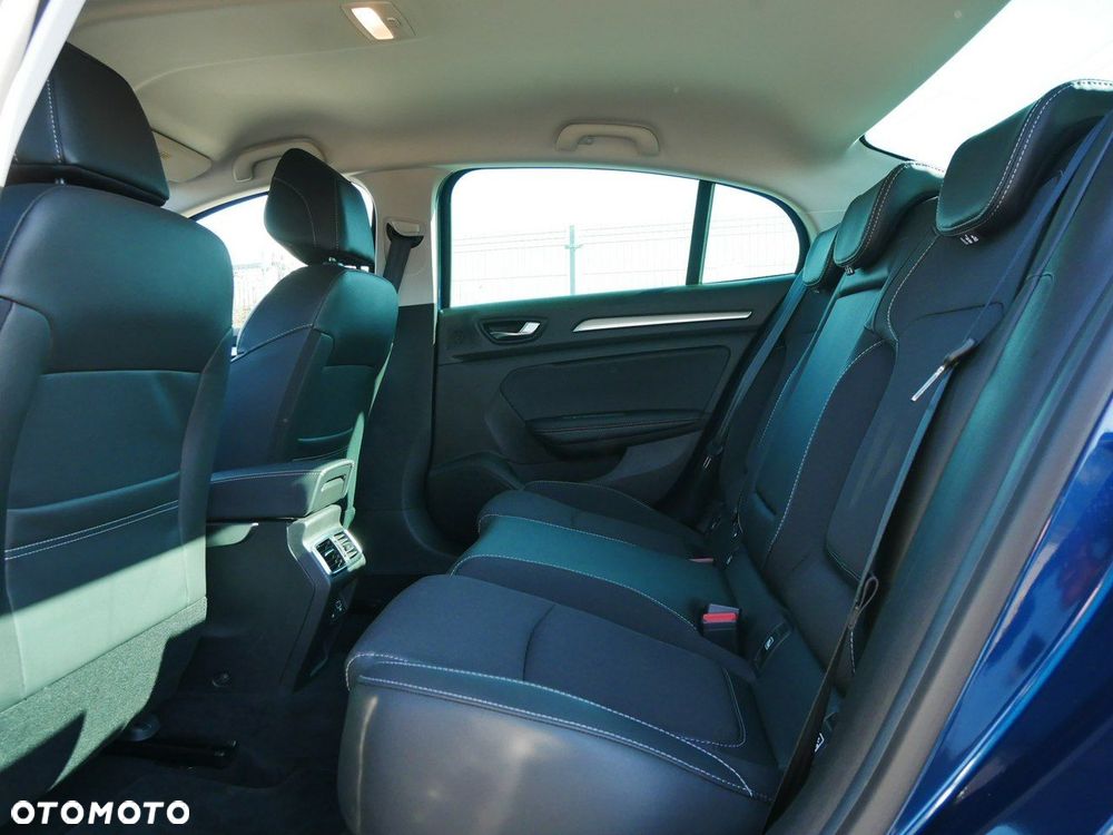 Renault Megane 1.3 TCe Techno - 24