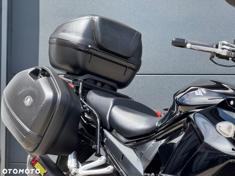 Suzuki GSX - 3