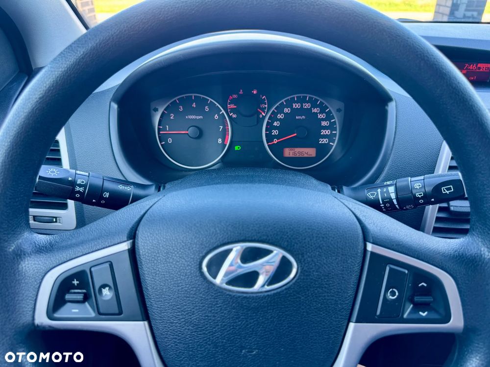 Hyundai i20 1.4 Comfort - 16