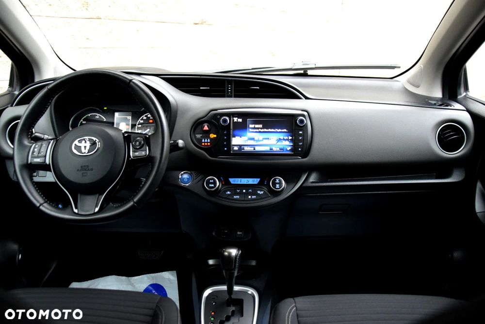 Toyota Yaris - 21