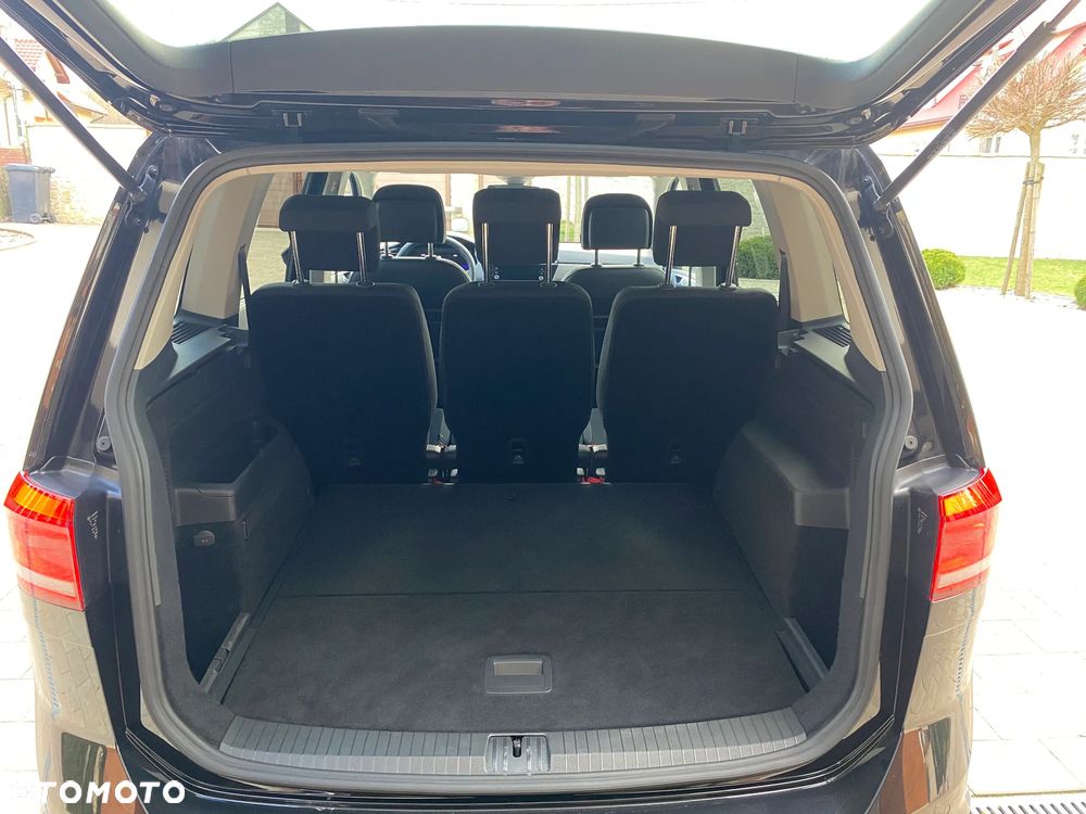 Volkswagen Touran 1.5 TSI EVO Comfortline Plus DSG - 12