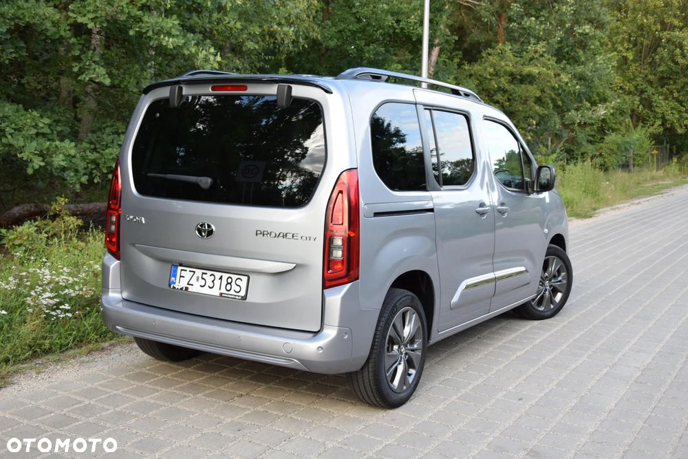 Toyota Proace City Verso 1.5 D-4D Family - 6