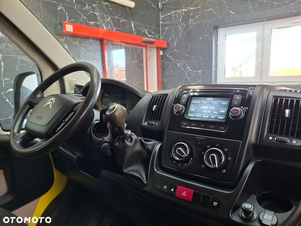 Citroën Jumper L1H1 Wersja Lift Brygadówka 7 Osób Holenderka Tempomat Klimatyzacja Służba Drogowa Oświetlenie Ostrzegawcze - 16