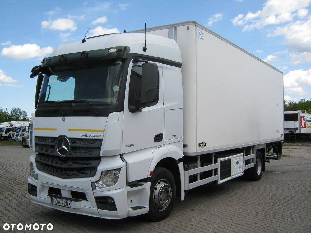 Mercedes-Benz ACTROS - 1