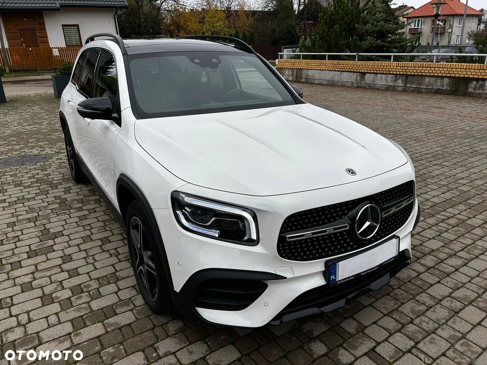 Mercedes-Benz GLB 250 4-Matic AMG Line 8G-DCT - 1