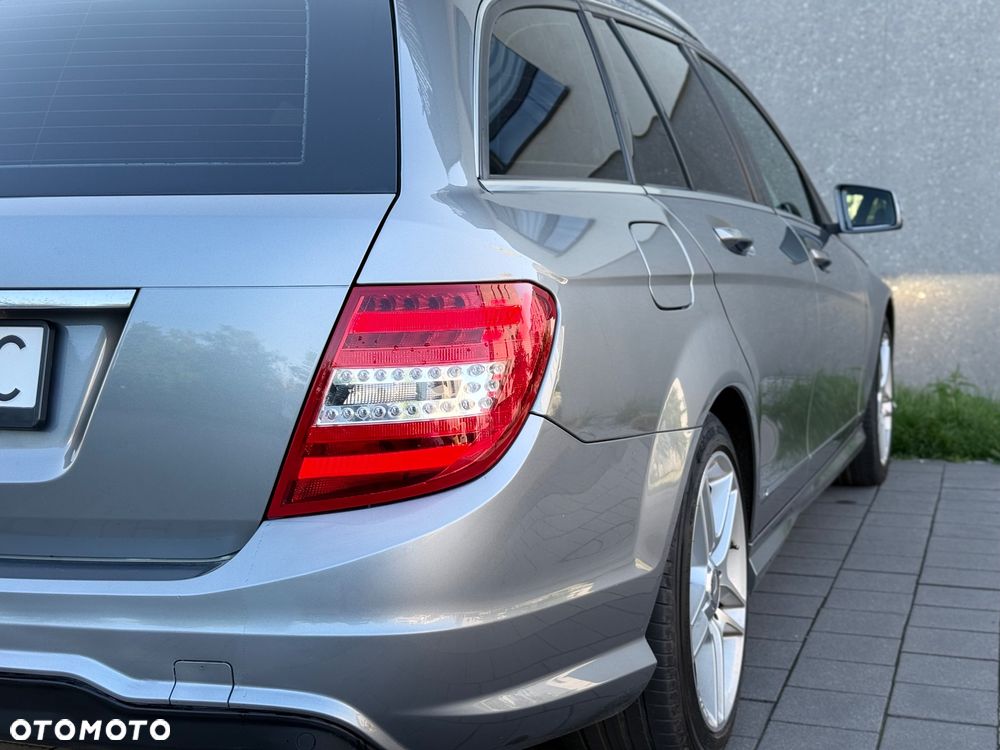 Mercedes-Benz Klasa C - 23