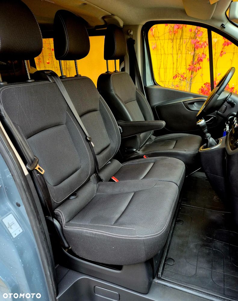 Renault Trafic - 16