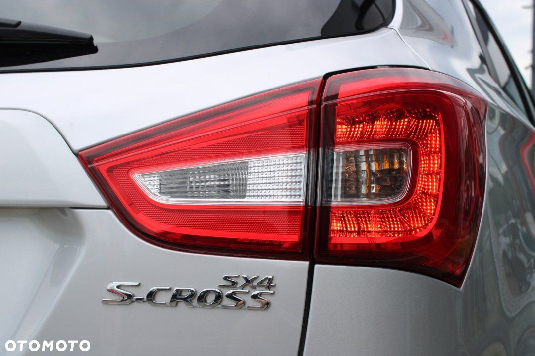 Suzuki SX4 S-Cross - 13