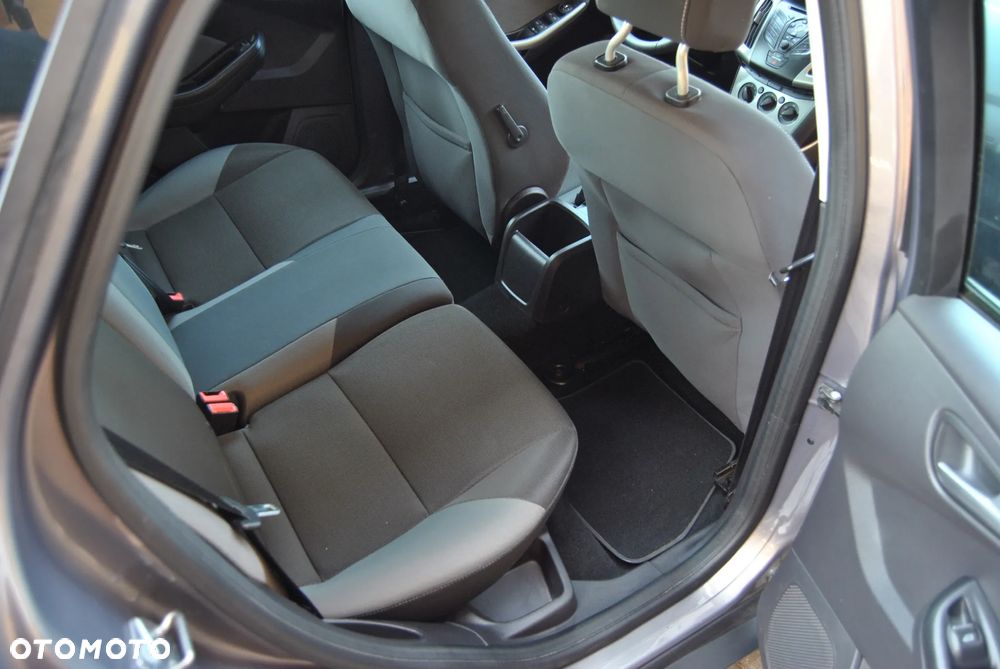 Ford Focus 1.6 Gold X (Edition Start) - 24