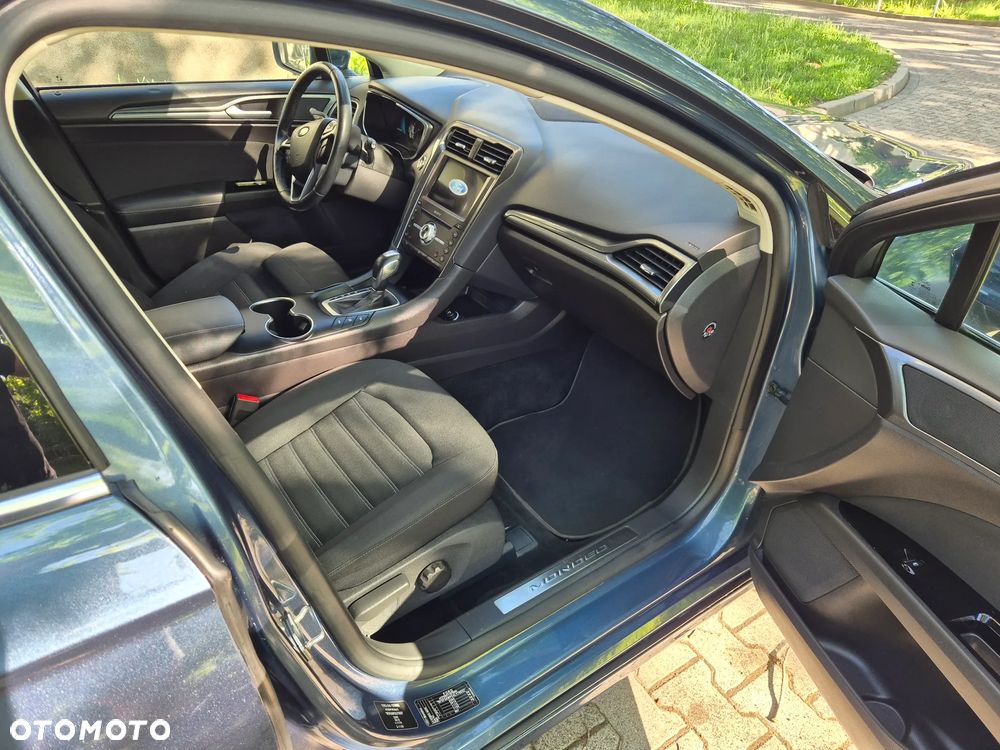 Ford Mondeo 2.0 Hybrid Titanium GPF - 23