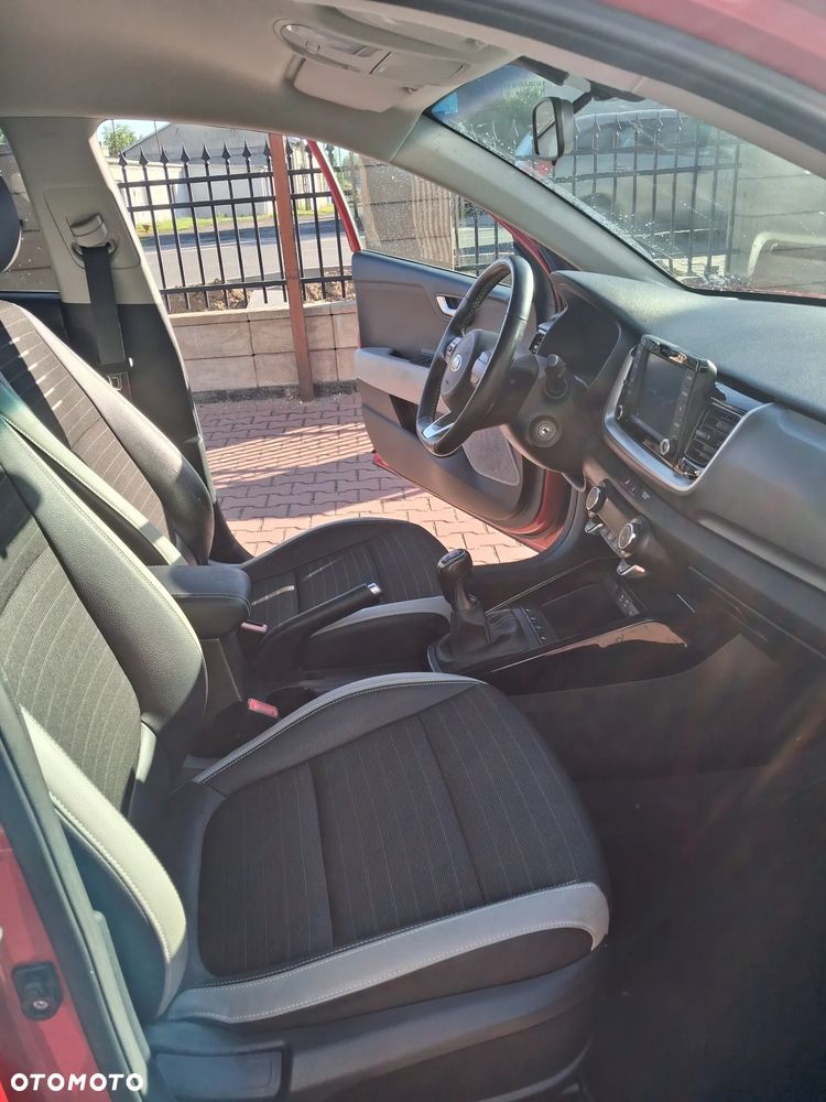 Kia Stonic - 9