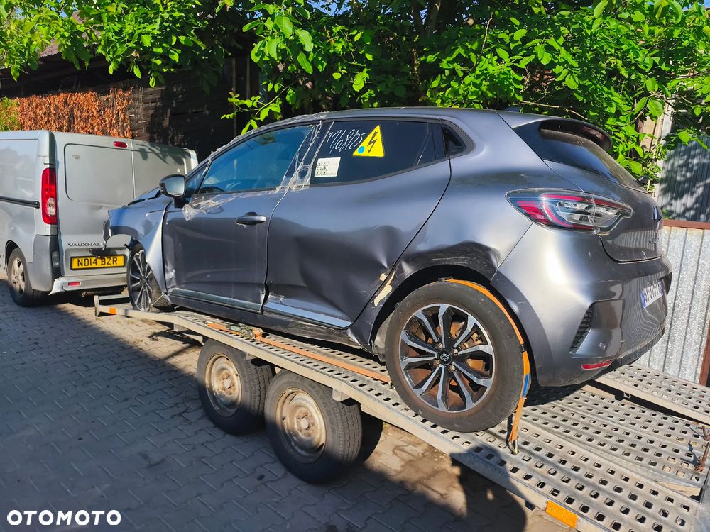 Renault Clio 1.6 E-TECH Full Hybrid 145 Evolution - 7