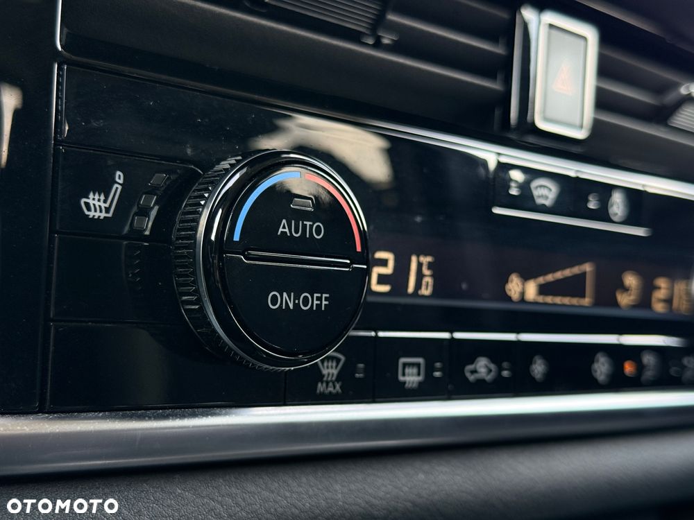 Nissan Qashqai 1.3 DIG-T MHEV N-Connecta - 18