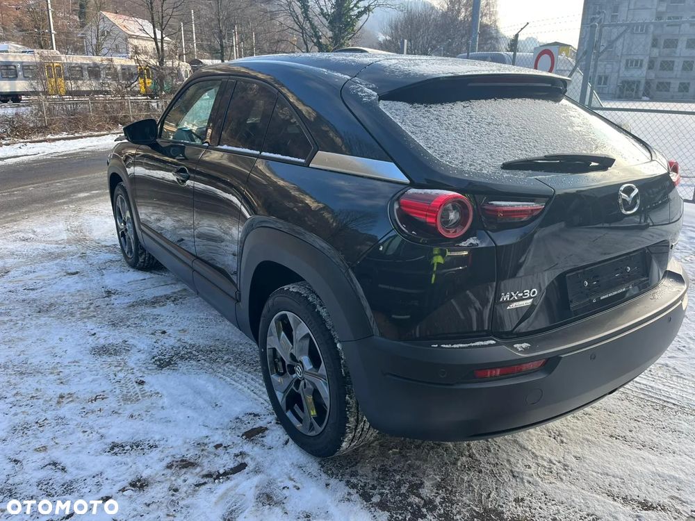 Mazda MX-30 e-SKYACTIV MAKOTO - 3