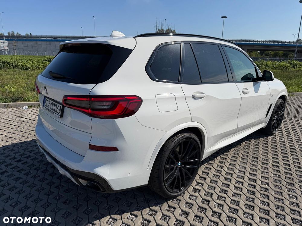 BMW X5 2018 photo 2