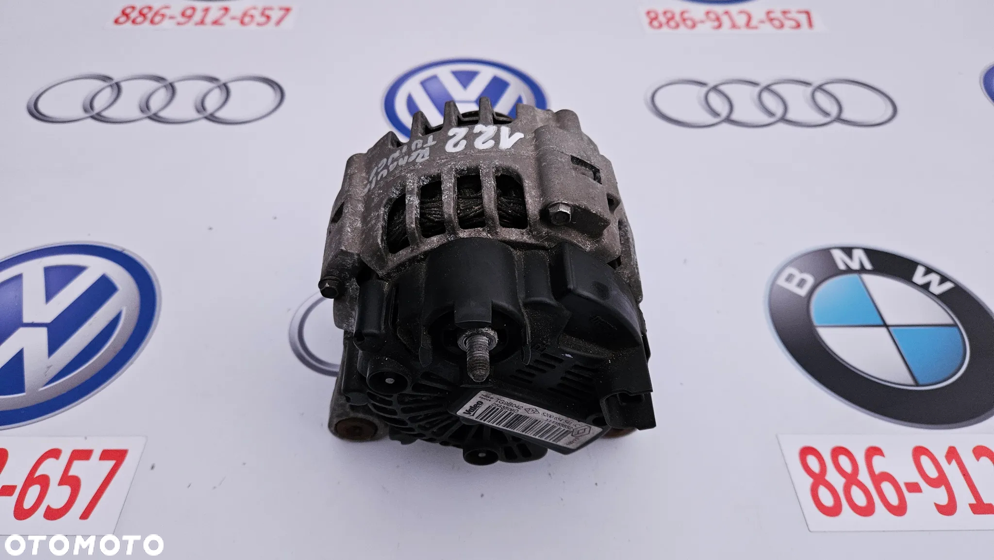 Renault Twingo 2 II 1.2 TCE Alternator 8200654541C VALEO - 4