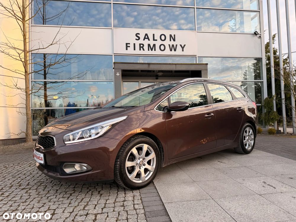 Kia Ceed 1.6 GDI ISG Spirit - 33