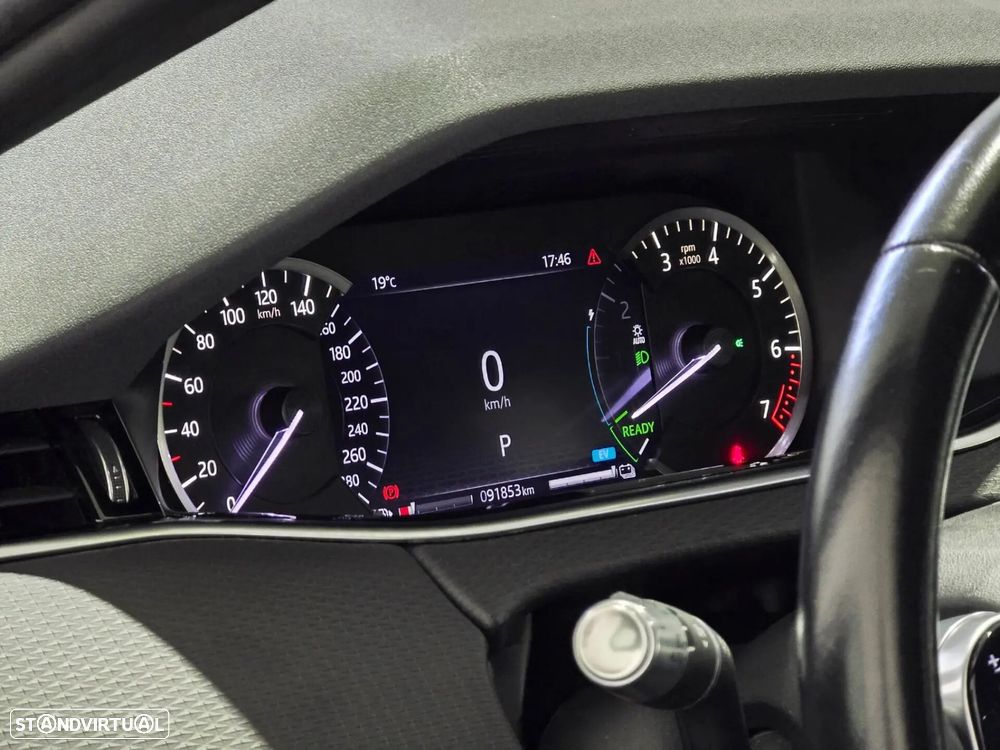 Land Rover Range Rover Evoque 1.5 P300e AWD Auto - 35