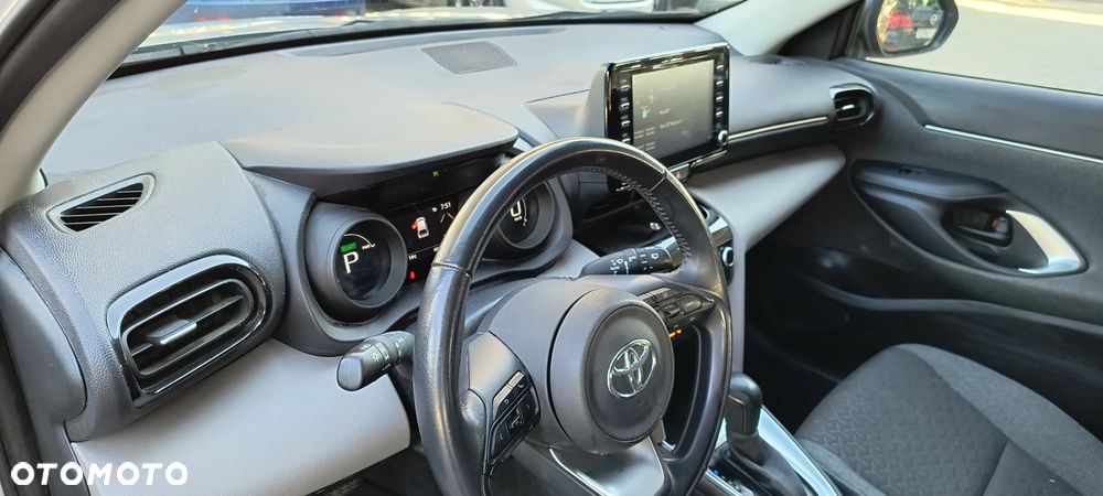 Toyota Yaris Cross - 14