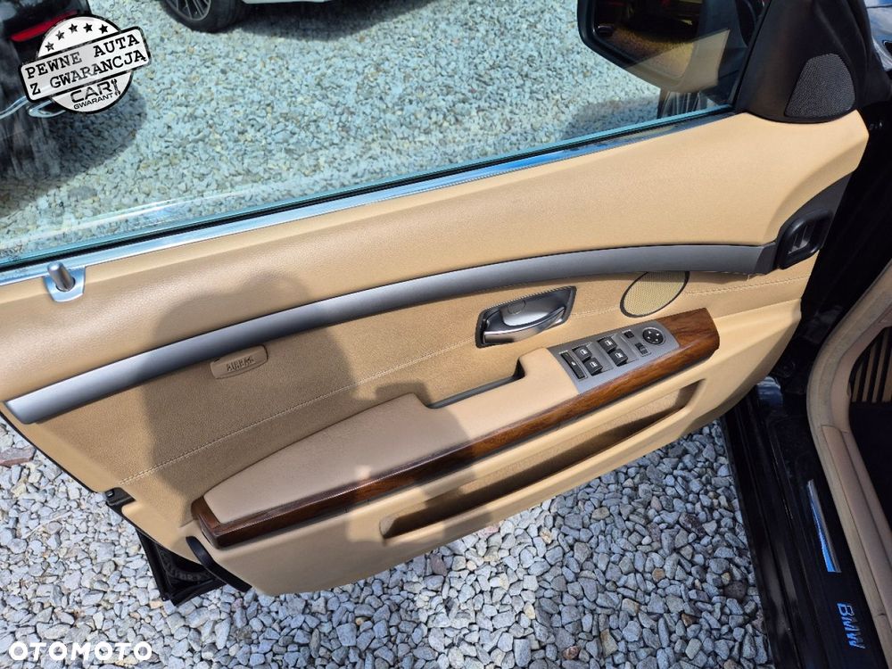 BMW Seria 7 - 10