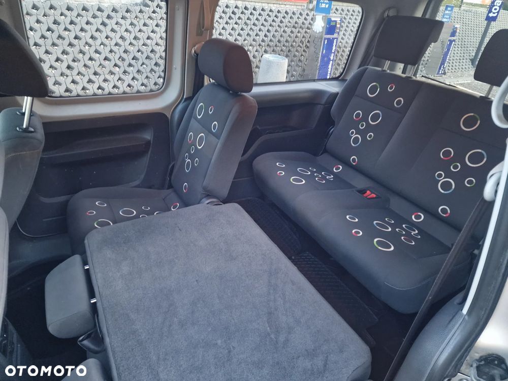 Volkswagen Caddy - 7