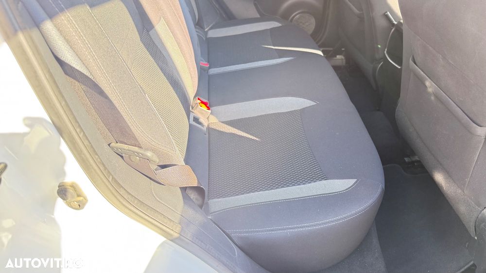 Nissan Qashqai 1.5 DCI N-CONNECTA - 17