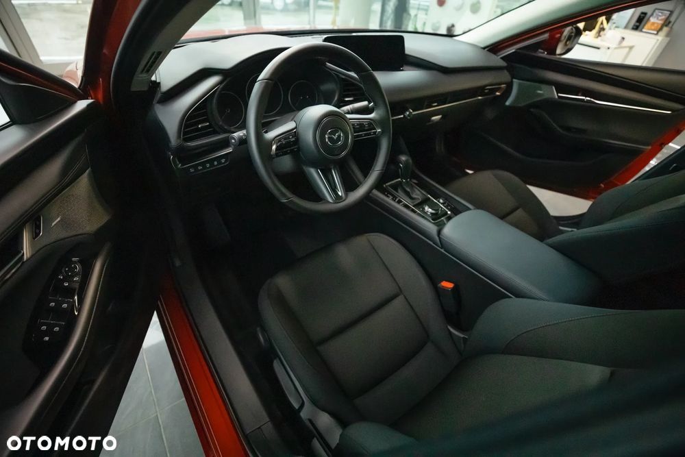 Mazda 3 2.0 mHEV Centre-Line - 2