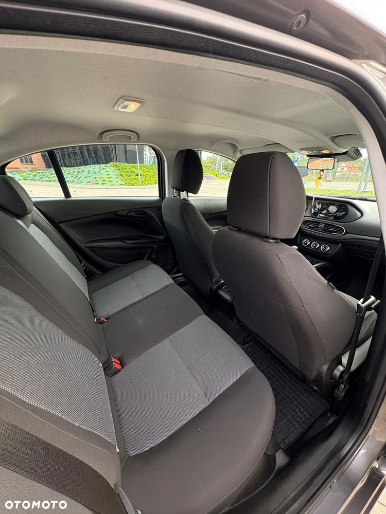 Fiat Tipo 1.0 T3 - 13