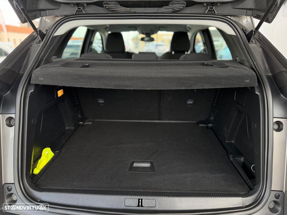 Peugeot 3008 1.5 BlueHDi Active Pack - 23