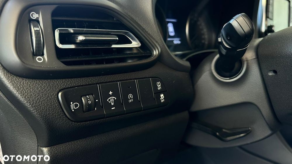 Hyundai i30 1.0 T-GDI Smart - 26