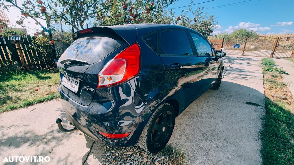 Ford Fiesta - 3