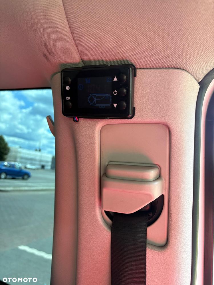 Mercedes-Benz Vito - 12