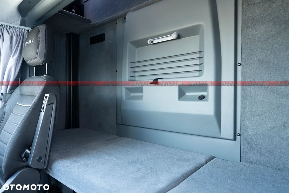 Iveco 70C A8 - MIĘDZYNARODÓWKA MAX - 7