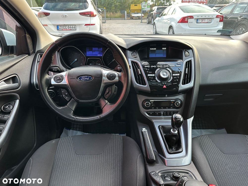 Ford Focus 1.0 EcoBoost Edition - 25