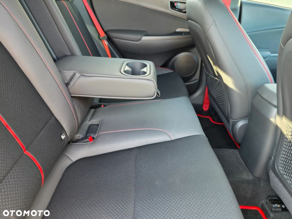 Hyundai Kona 1.6 T-GDI DCT 4WD Premium - 30