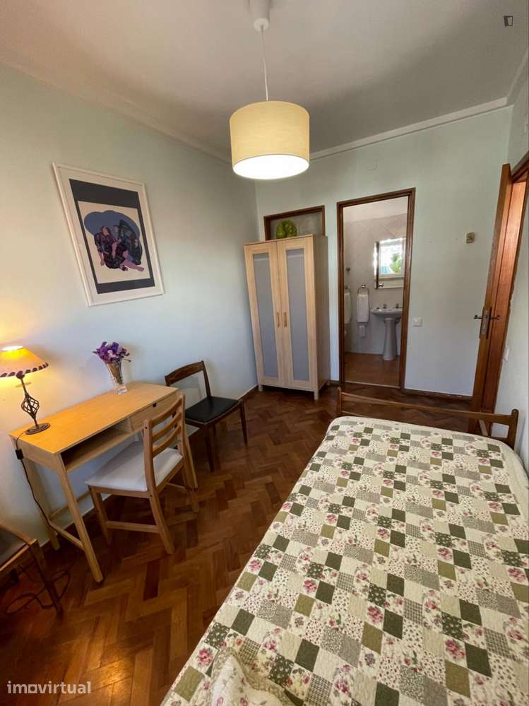 Quarto - localizado em Estoril Lisbon - Grande imagem: 4/7