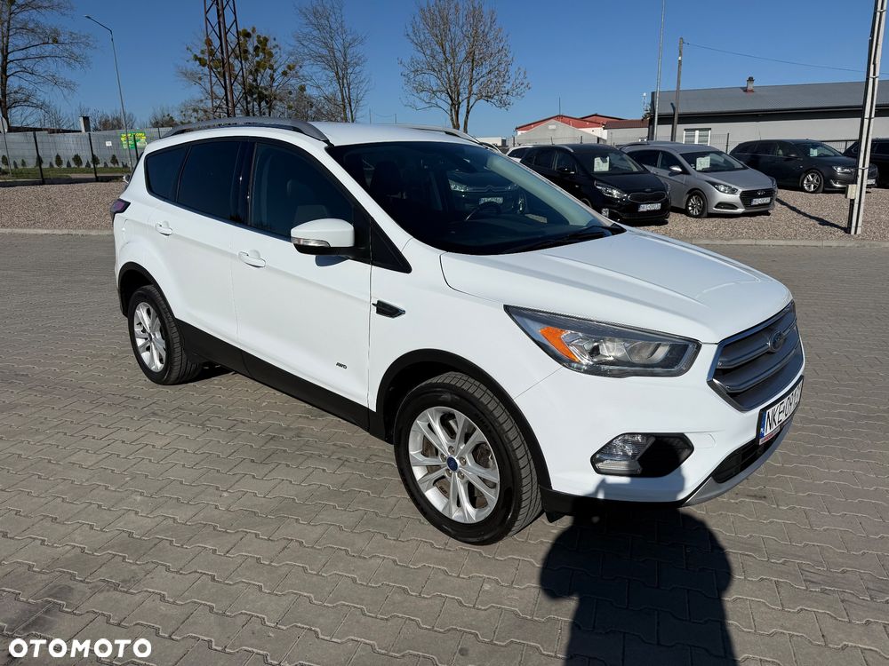 Ford Kuga 2.0 TDCi 4x4 Titanium - 17