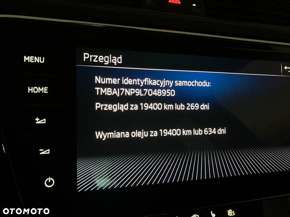 Skoda Superb 2.0 TDI SCR Sportline DSG - 20