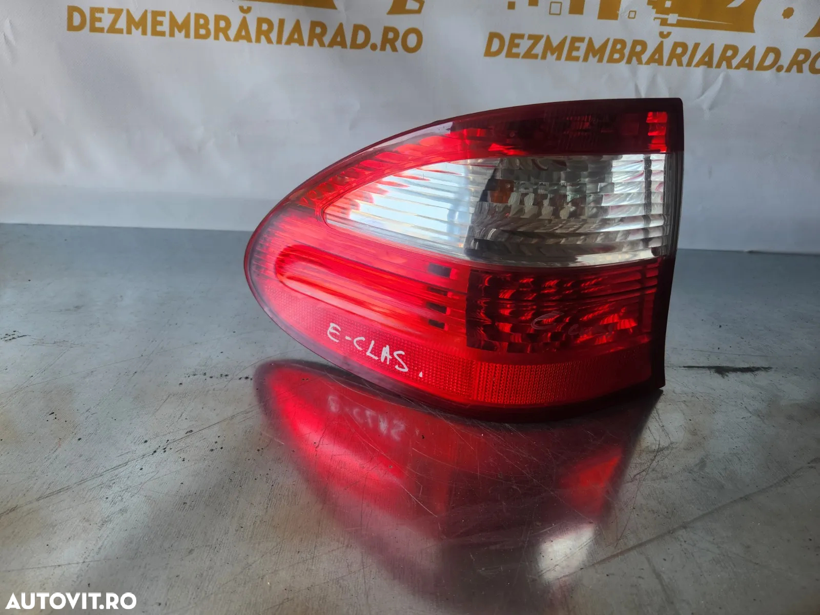 Lampa Stop Tripla Stanga Mercedes E Class W122 Combi Break Cod A An 2003-2004-2005-2006-2007-2008 - - 2