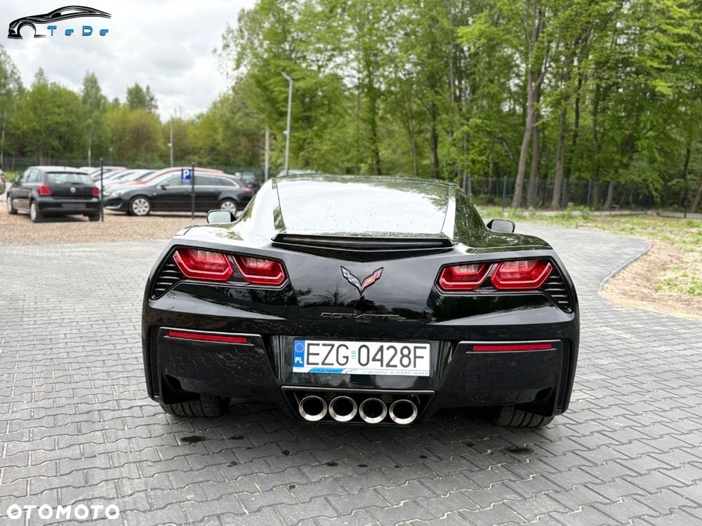 Chevrolet Corvette - 15