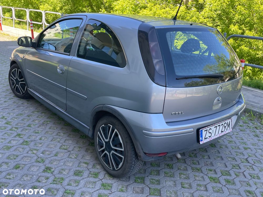 Opel Corsa - 5