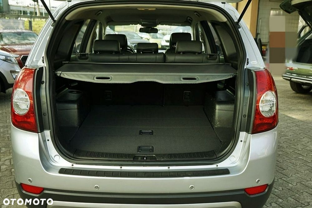 Chevrolet Captiva - 24