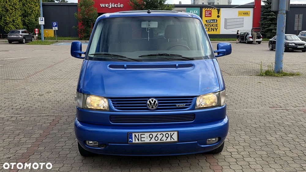 Volkswagen Multivan - 5