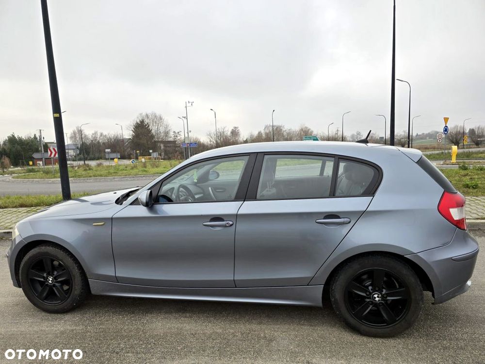 BMW Seria 1 - 23