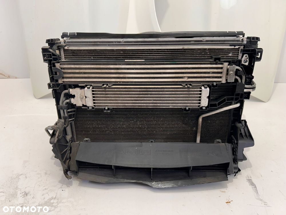 MERCEDES W204 C63 AMG KOMPLET CHŁODNIC WENTYLATOR - 2