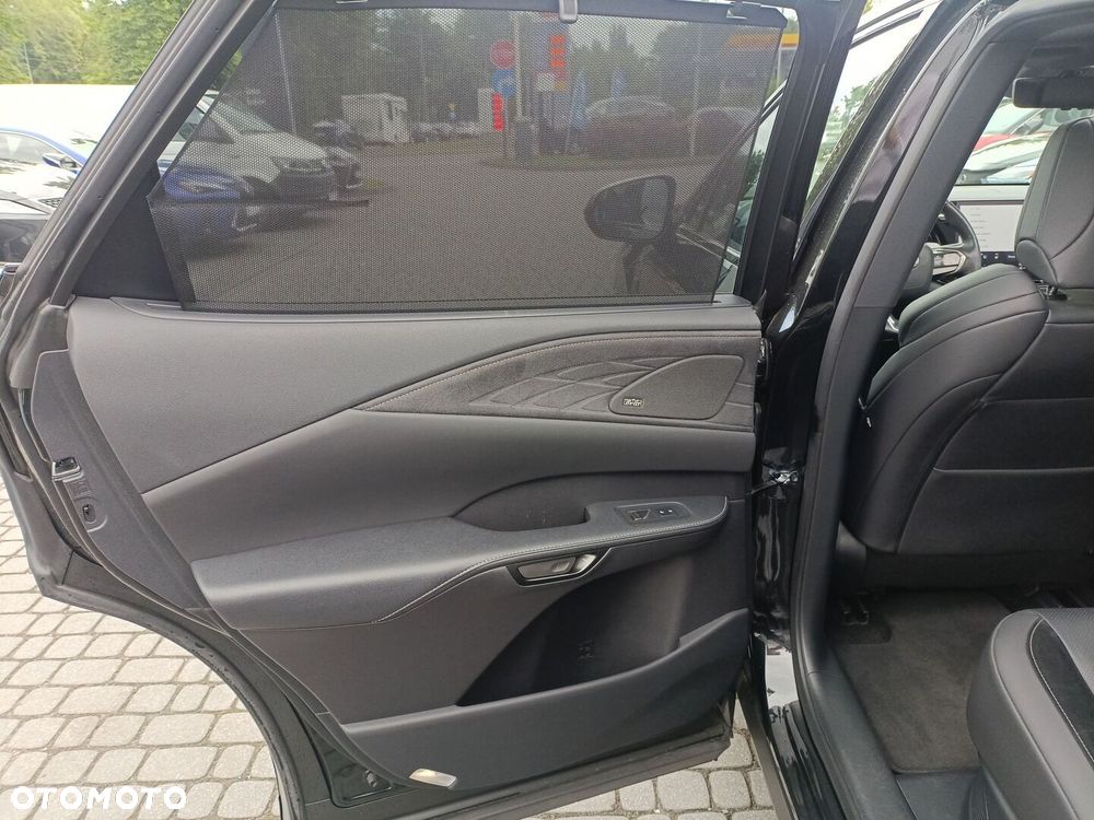Lexus RX - 18