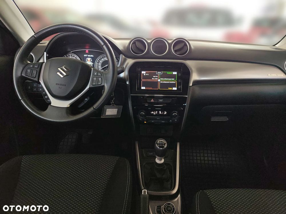 Suzuki Vitara 1.4 Boosterjet SHVS Premium 4WD - 14