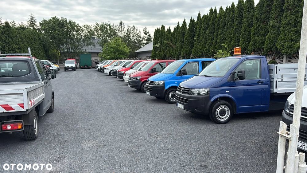 Volkswagen Transporter - 40