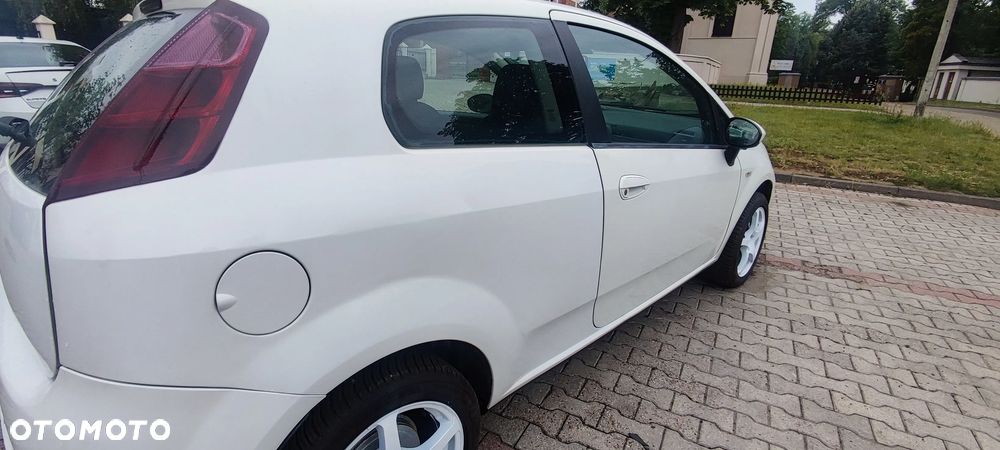 Fiat Grande Punto 1.4 8V - 6